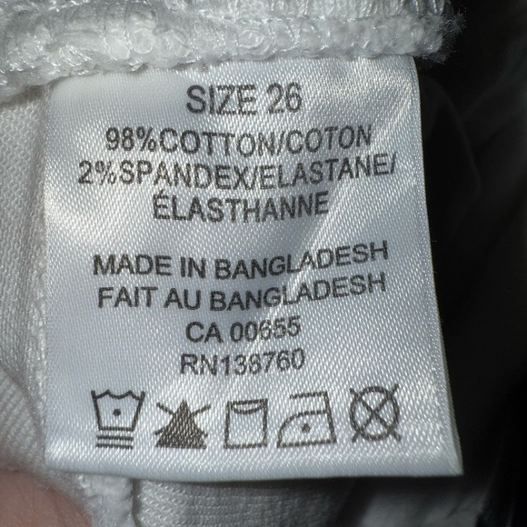 D/C Brand New Slightly Curvy Fit Straight Leg Cropped Jeans - Picture 7 of 9